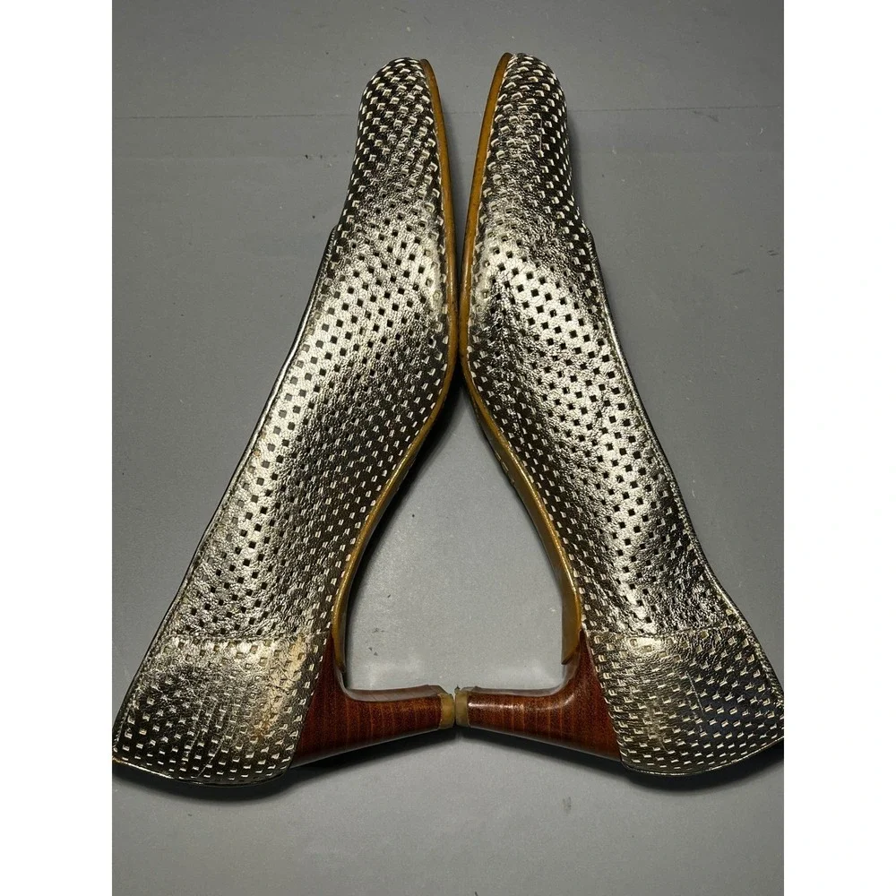 Stuart Weitzman Metallic Gold Perforated Leather Kitten Heel Pumps Size 8.5